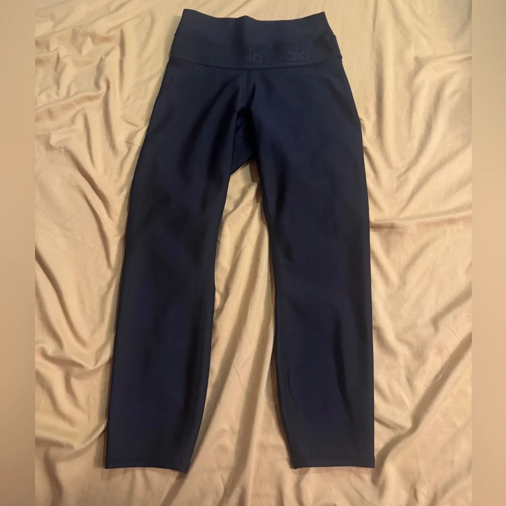 Alo Yoga Airlift Logo high waisted leggings - Picture 3 of 6